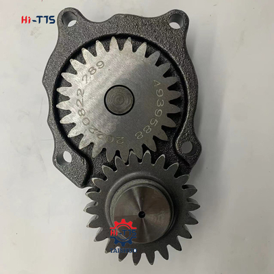 SAA6D114E-3 Motore PC300-8 Pompa dell'olio 6745-51-1110 6745511110 4983588