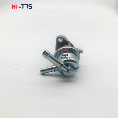 16285-52030 16241-52030 16241-52032 Motore a pompa di carburante V1305 V1505 D1105 Escavatore trattore