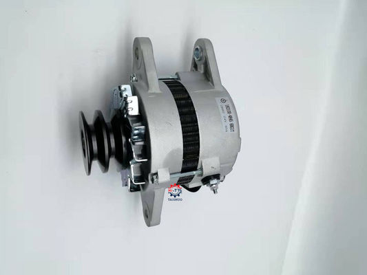 Prezzo buono Alternatore 40A 60A di Engine Parts 24V dell'escavatore di EX200-6 6BG1 E320D 8970466950 in linea
